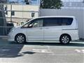 2013 Nissan Serena