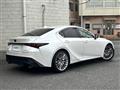 2021 Lexus IS