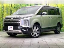 2022 Mitsubishi Delica D5
