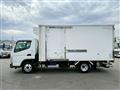 2017 Mitsubishi Canter