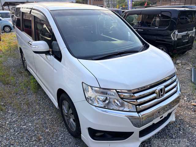 2012 Honda Step WGN