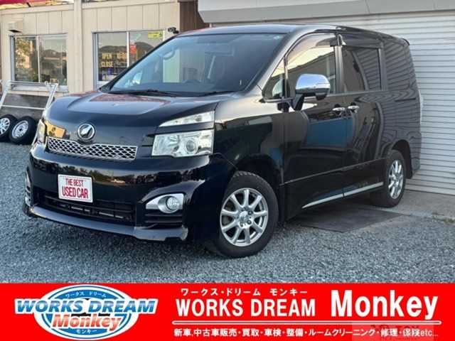 2012 Toyota Voxy