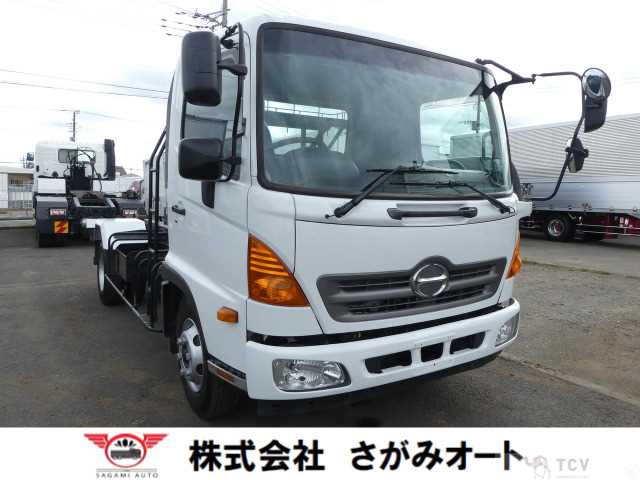 2017 Hino Hino Others