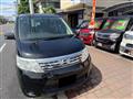2010 Nissan Serena