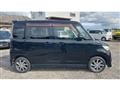 2011 Nissan ROOX