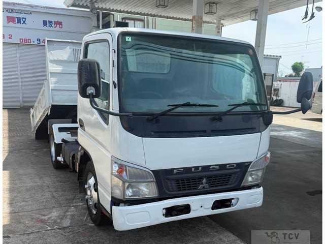 2009 Mitsubishi Canter