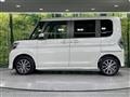 2016 Daihatsu Tanto