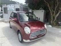 2005 Daihatsu Miragino