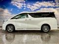 2017 Toyota Vellfire
