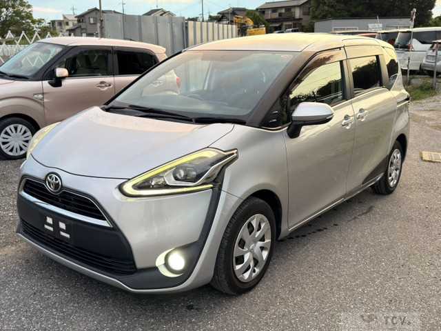 2015 Toyota Sienta