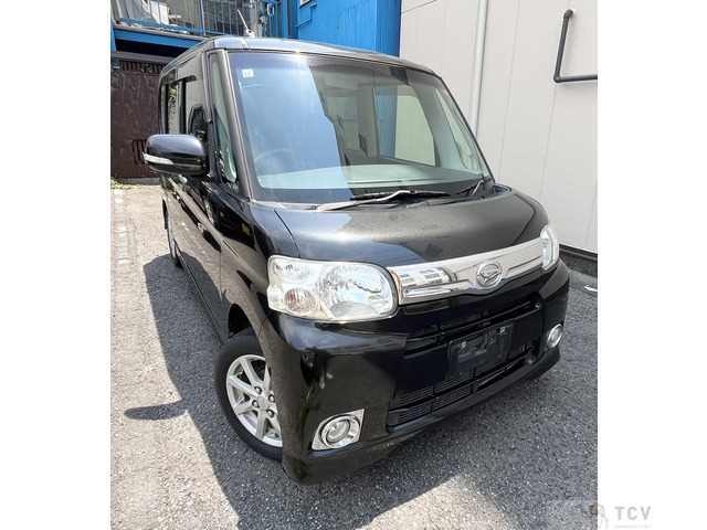 2011 Daihatsu Tanto