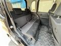 2011 Daihatsu Tanto