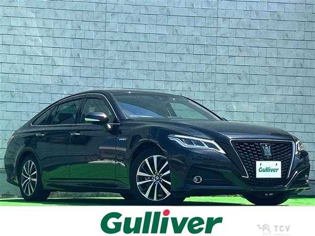 2019 Toyota Crown Hybrid