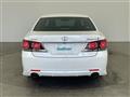 2016 Toyota Crown Athlete Series