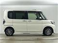2017 Daihatsu Tanto