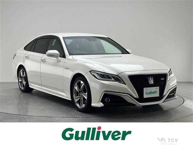 2018 Toyota Crown Hybrid