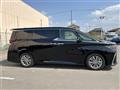 2025 Toyota Alphard Hybrid