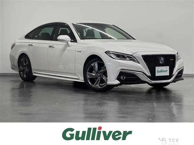 2018 Toyota Crown Hybrid