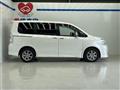 2009 Toyota Voxy