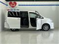 2009 Toyota Voxy