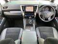2022 Toyota Alphard Hybrid