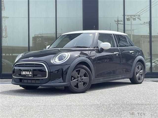 2021 BMW MINI