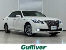 2015 Toyota Crown Majesta