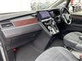 2023 Mitsubishi Delica D5