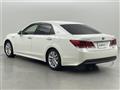 2015 Toyota Crown Hybrid