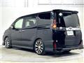 2016 Toyota Voxy