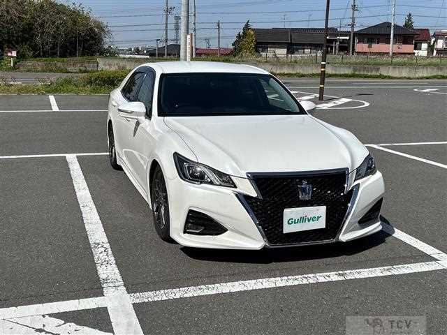 2016 Toyota Crown Hybrid