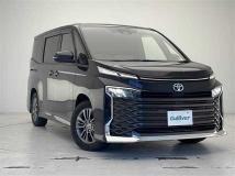 2022 Toyota Voxy