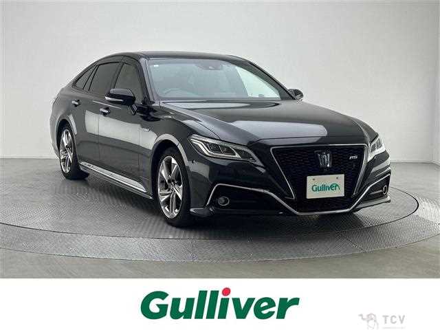 2019 Toyota Crown Hybrid