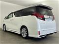 2015 Toyota Alphard