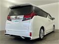 2015 Toyota Alphard
