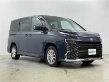 2022 Toyota Voxy