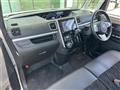 2016 Daihatsu Tanto