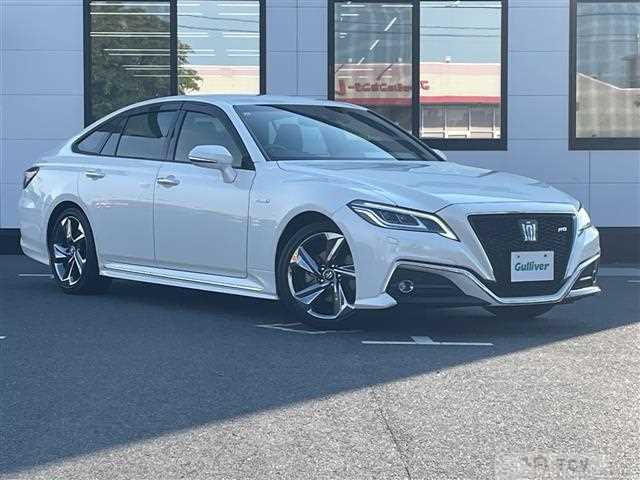 2019 Toyota Crown Hybrid