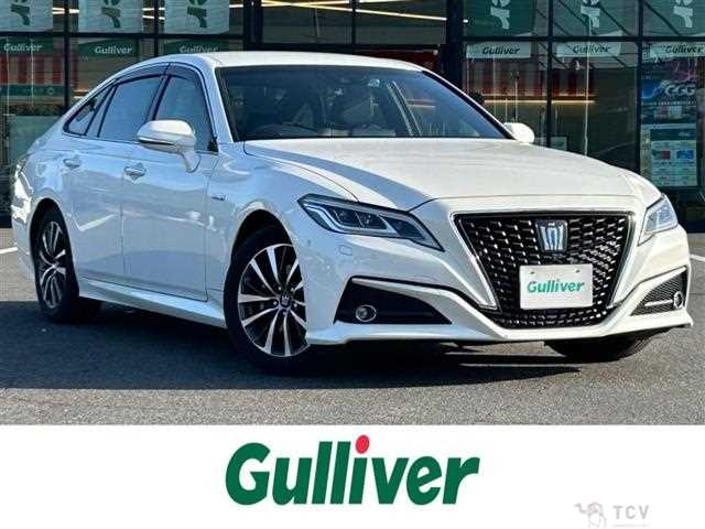2019 Toyota Crown Hybrid