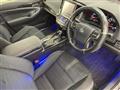 2016 Toyota Crown Hybrid