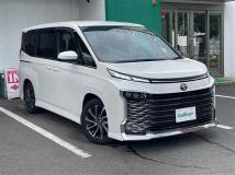 2022 Toyota Voxy