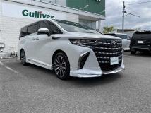 2025 Toyota Alphard Hybrid