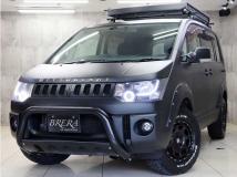 2017 Mitsubishi Delica D5