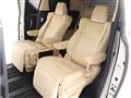 2016 Toyota Alphard G