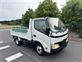 2010 Hino Dutro