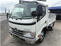 2010 Hino Dutro