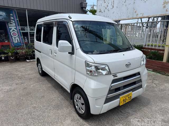 2018 Daihatsu Hijet Cargo