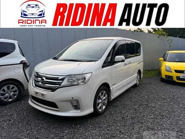 2012 Nissan Serena