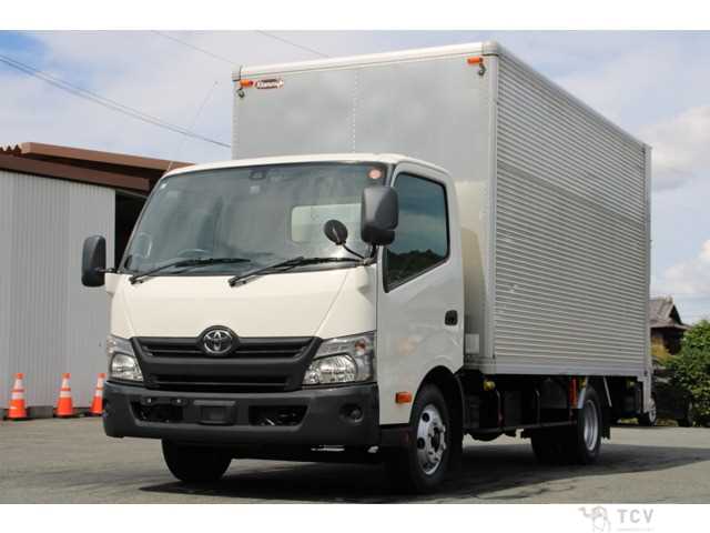 2018 Toyota Dyna Truck