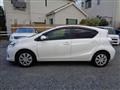2013 Toyota AQUA